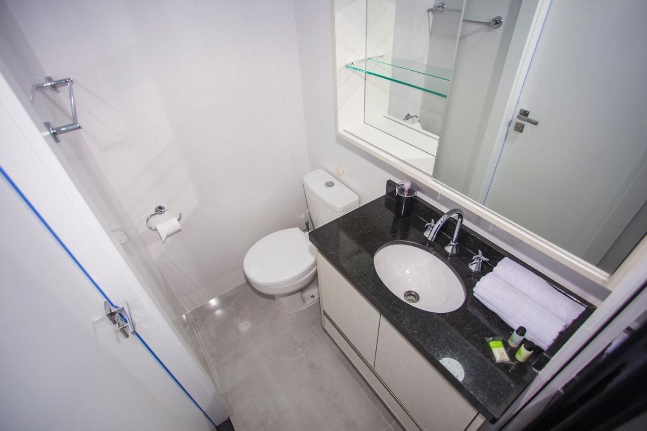 Studio Moderno No Centro De Curitiba - All1206 ภายนอก รูปภาพ